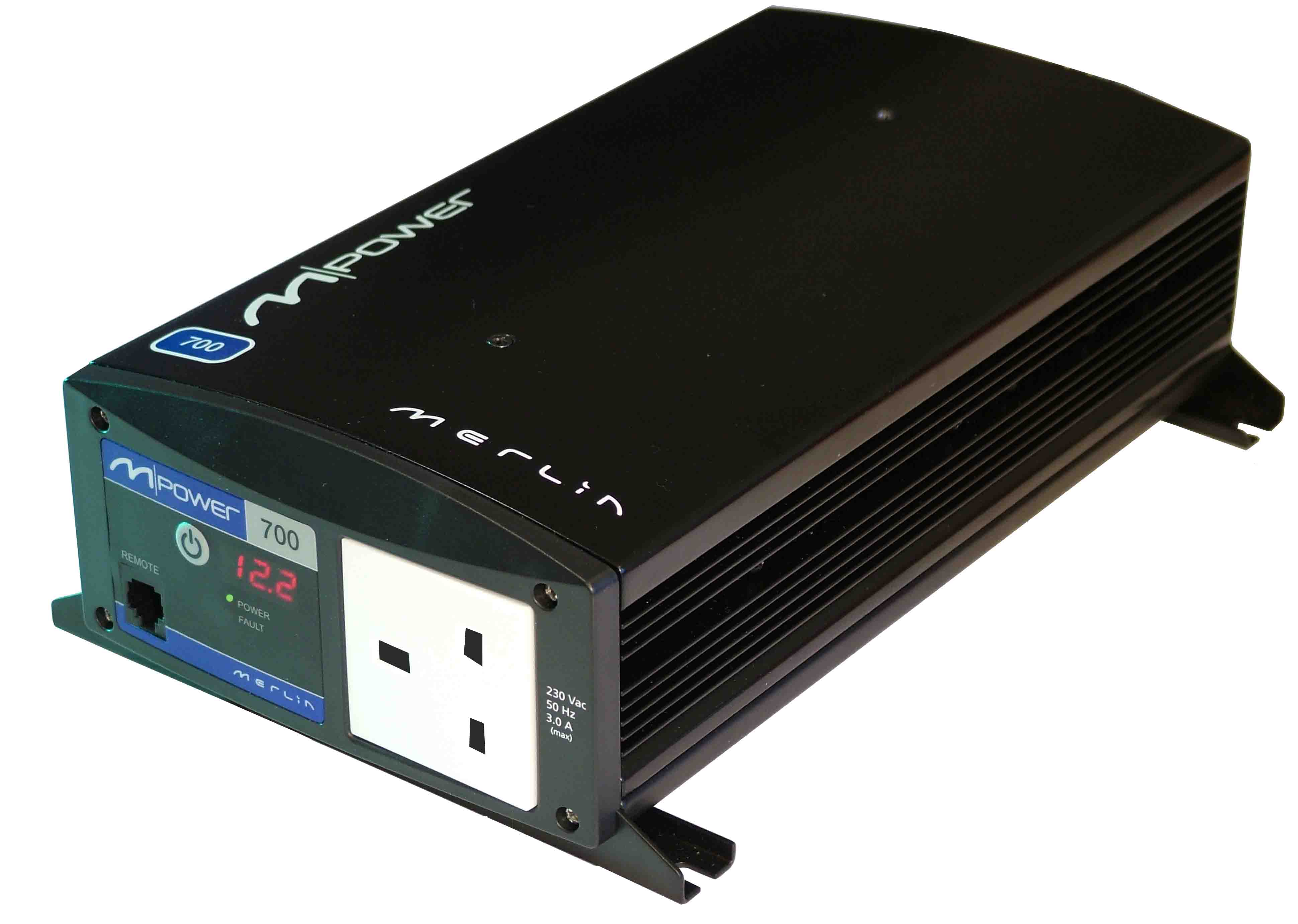 MERLIN M POWER INVERTER 12V 700W